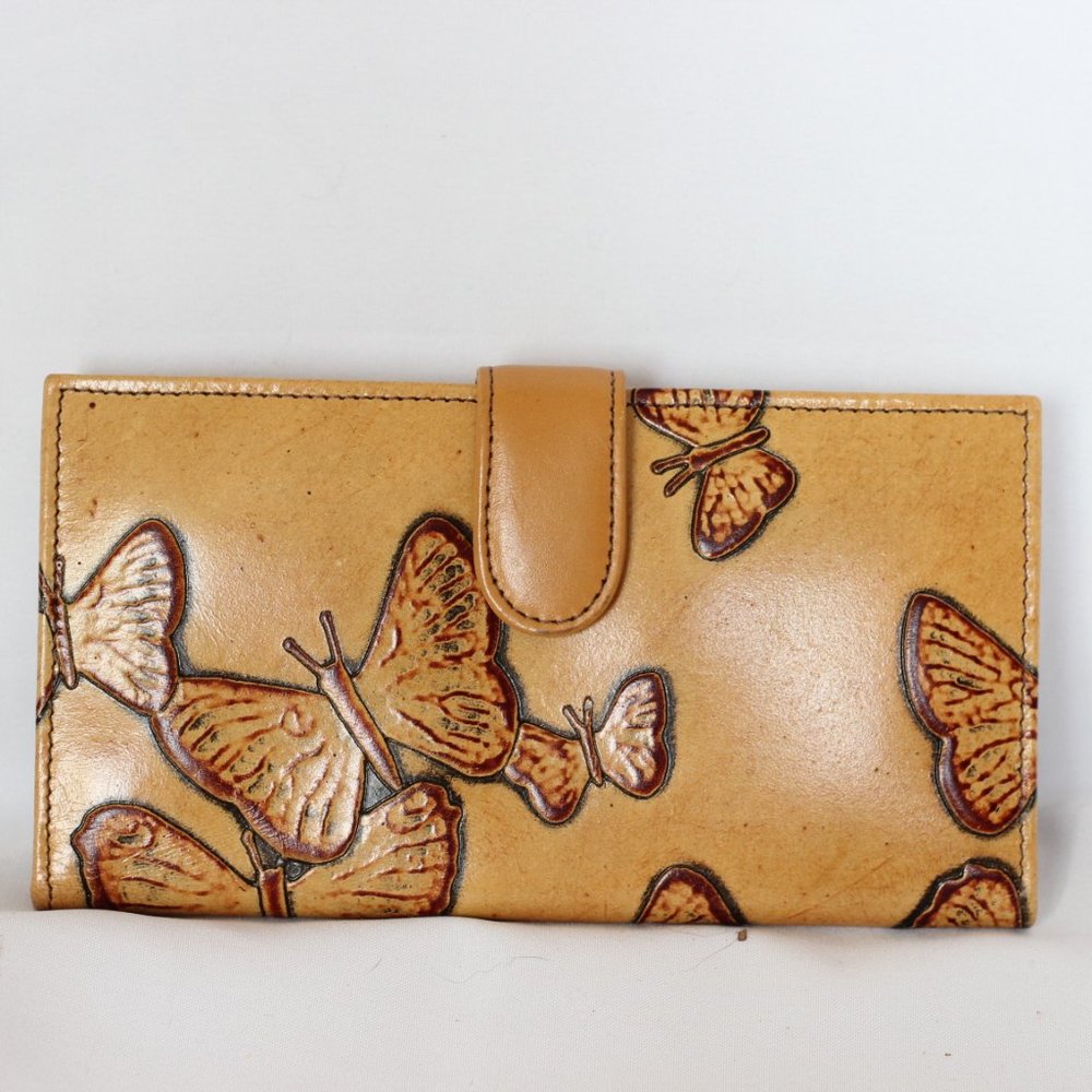 Classic Butterfly Embossed Leather Wallet - Tan